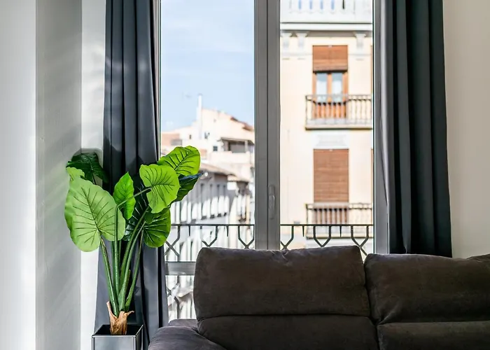 Precioso Piso En Pleno Centro De Granada